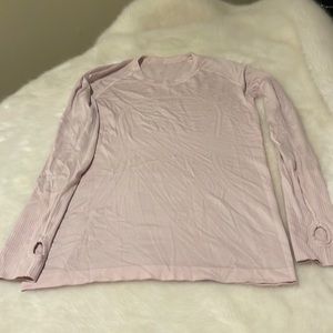 Lululemon top